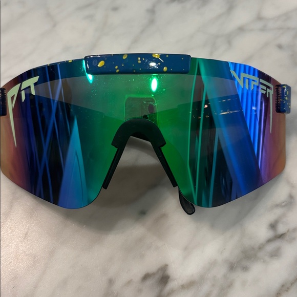 Pit Viper sunglasses - Picture 4 of 7